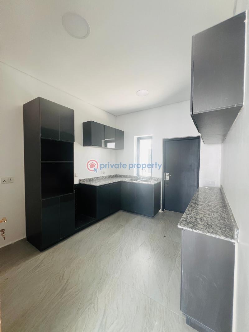 4 bedroom Semi detached Duplex For Sale Off Aldmiralty Way Lekki Phase 1 Lagos - 4