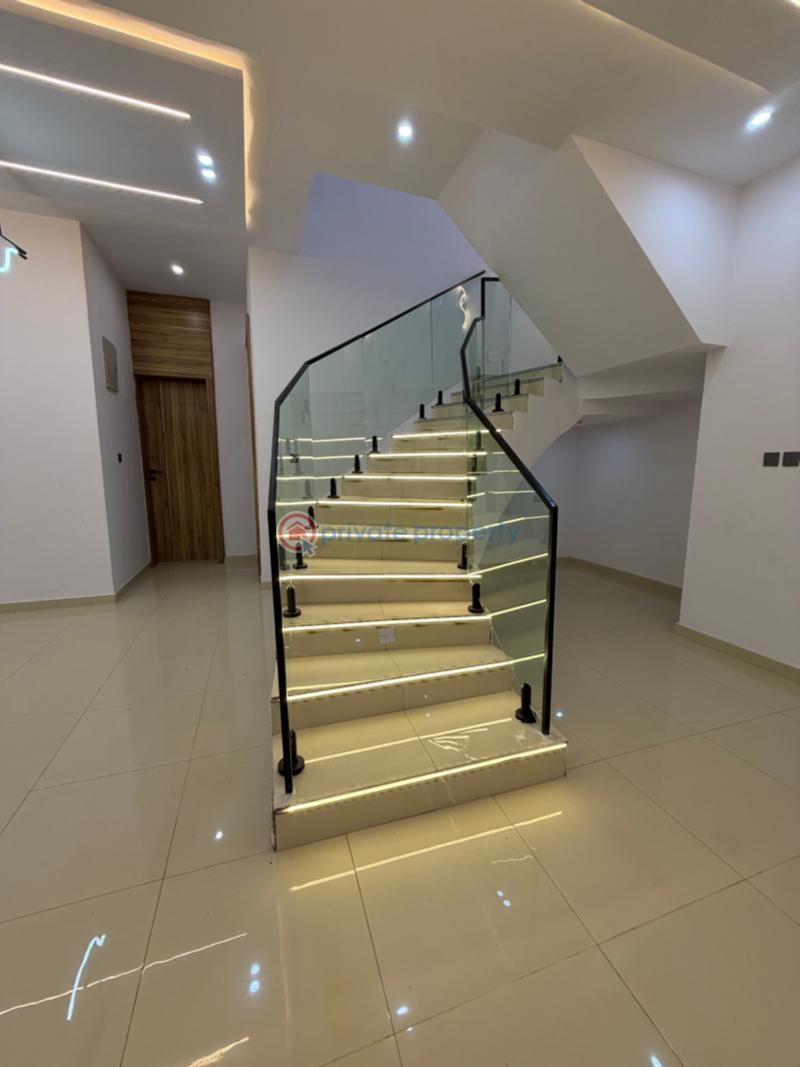 4 bedroom Detached Duplex For Sale Space Avenue Akobo Ibadan Oyo - 12