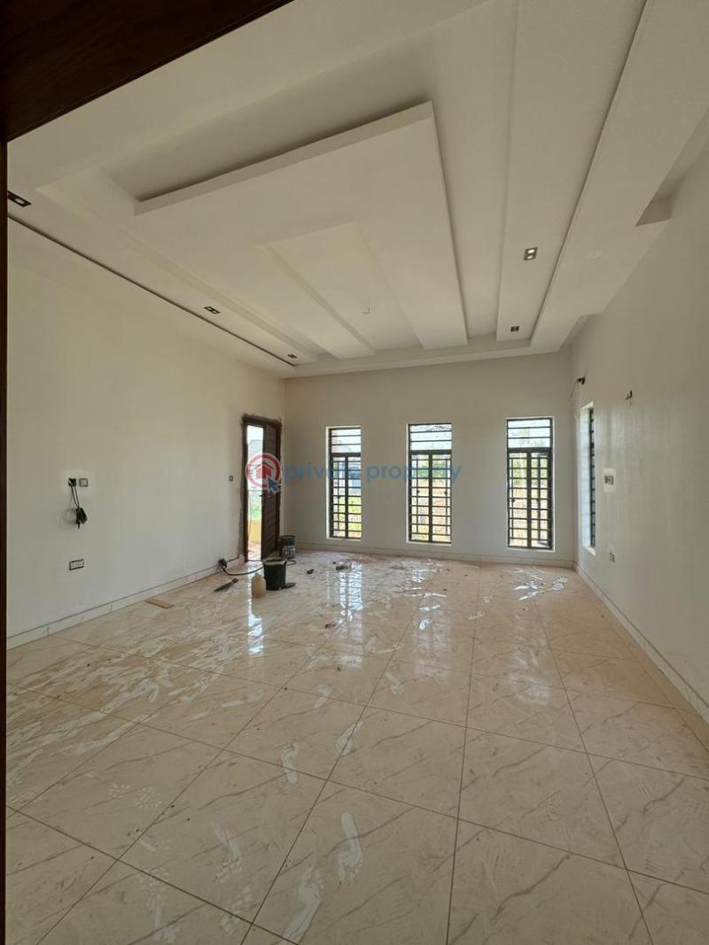 4 bedroom Detached Duplex For Sale Kolapo Ishola Akobo Ibadan Oyo - 3