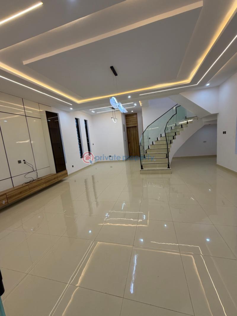 4 bedroom Detached Duplex For Sale Space Avenue Akobo Ibadan Oyo - 3