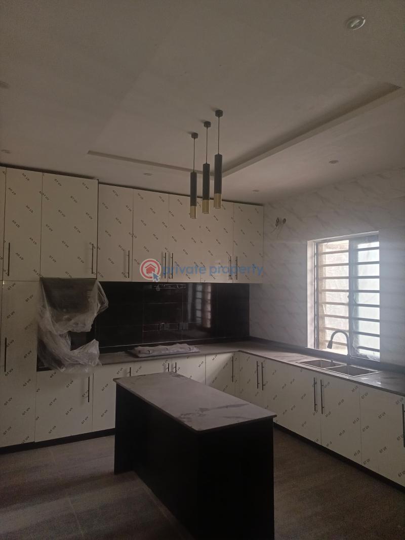 4 bedroom Detached Duplex For Sale Carlton Gate Akobo Ibadan Oyo - 3
