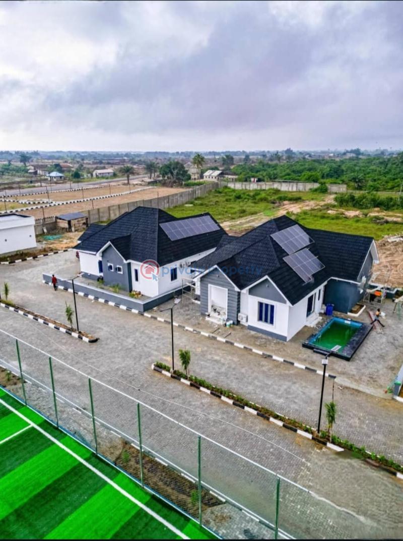 4 bedroom Detached Bungalow For Sale Ibeju-Lekki Lagos - 3