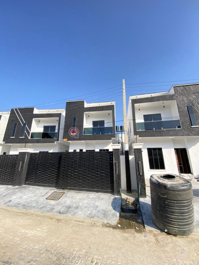 4 bedroom Detached Duplex For Sale Ikota, Lagos Ikota Lekki Lagos - 2