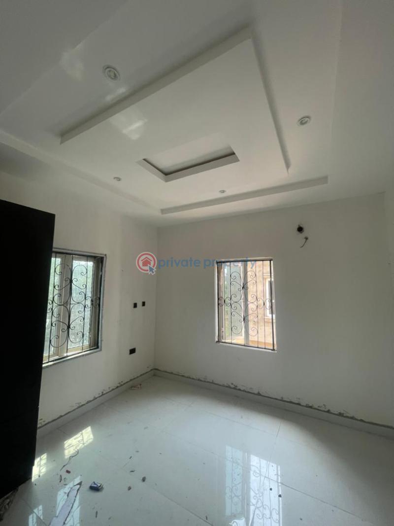 4 bedroom Detached Duplex For Sale Adebajo Street New Bodija Ibadan Oyo - 6