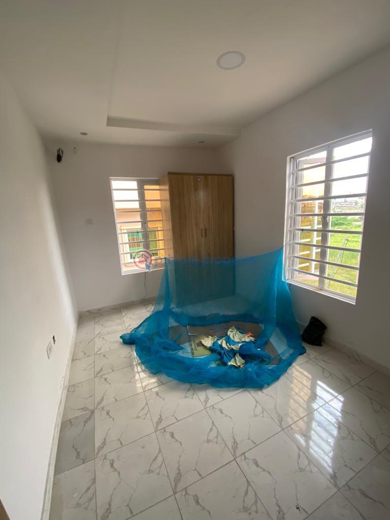 4 bedroom Detached Duplex For Sale Magodo GRA Phase 1 Ojodu Lagos - 8