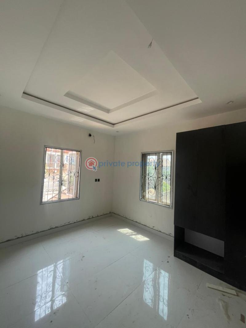 4 bedroom Detached Duplex For Sale Adebajo Street New Bodija Ibadan Oyo - 0