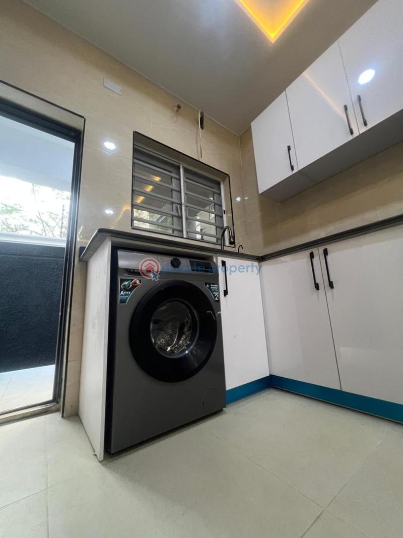 4 bedroom Duplex For Sale 20 Minutes To Airport. Alimosho Lagos - 7