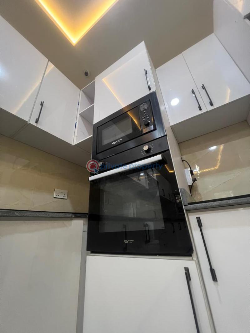 4 bedroom Duplex For Sale 20 Minutes To Airport. Alimosho Lagos - 8
