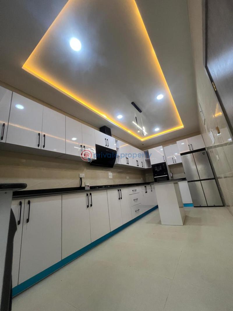 4 bedroom Duplex For Sale 20 Minutes To Airport. Alimosho Lagos - 5