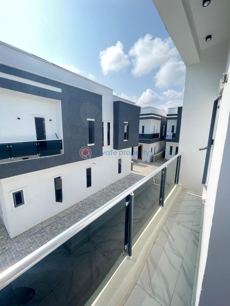 Newly built 4 bedroom fully-detached duplex - 4 4 bedroom Detached Duplex For Sale Orchid Road Lekki Lagos State Nigeria Lekki Phase 1 Lagos - 4