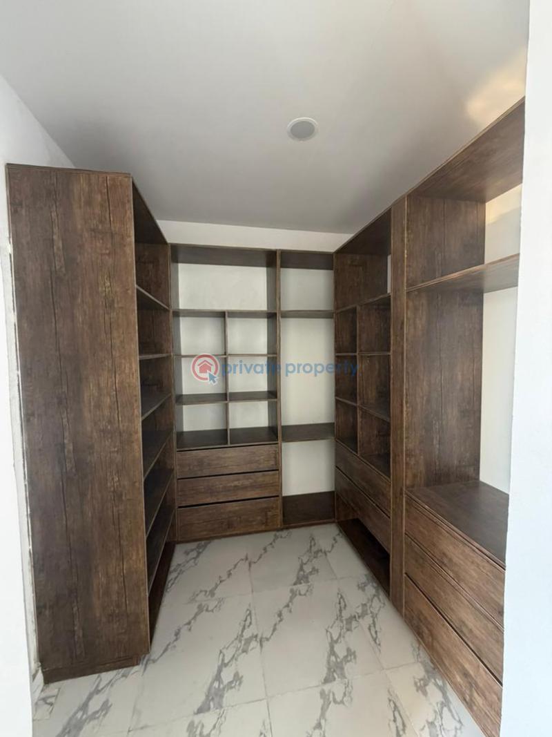 5 bedroom Detached Duplex For Sale Ologolo Lekki Lagos - 10