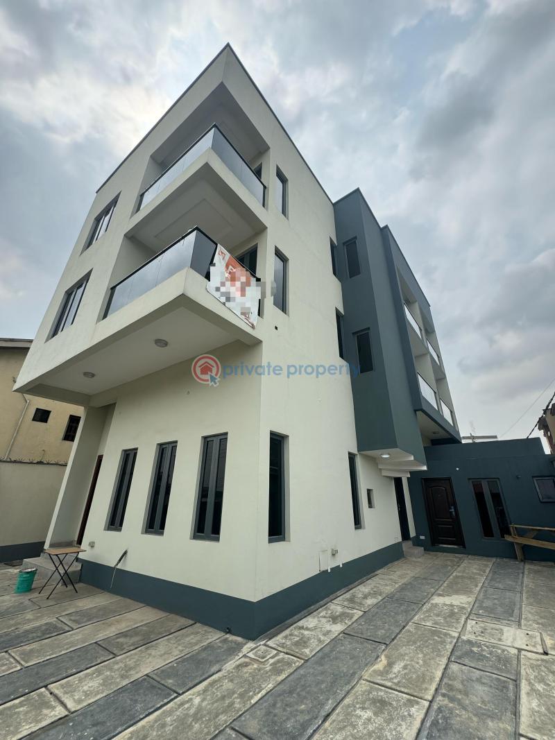 4 bedroom Detached Duplex For Sale Maryland Lagos - 0