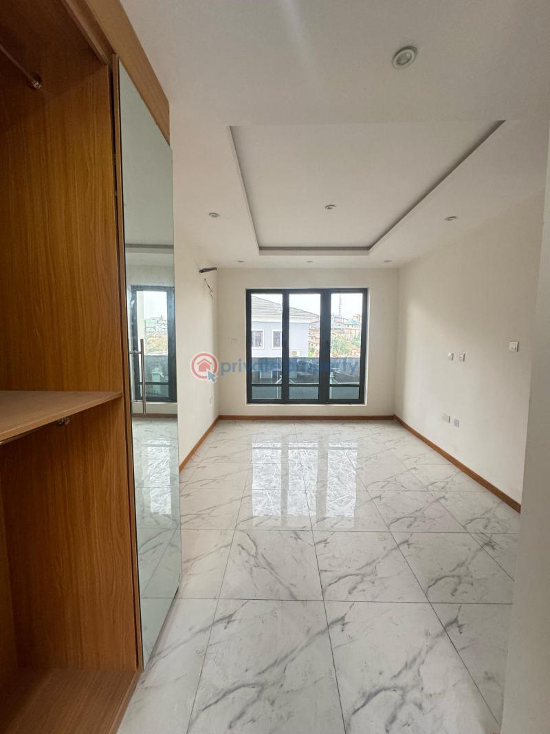 4 bedroom Detached Duplex For Sale Maryland Lagos - 2