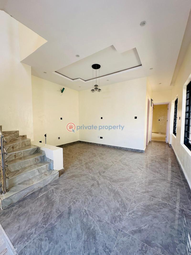 4 bedroom Detached Duplex For Sale Magodo GRA Phase 2 Kosofe/Ikosi Lagos - 2