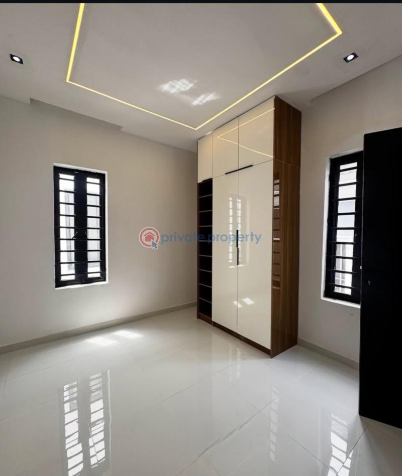 4 bedroom Detached Duplex For Sale Sangotedo Ajah Lagos - 10