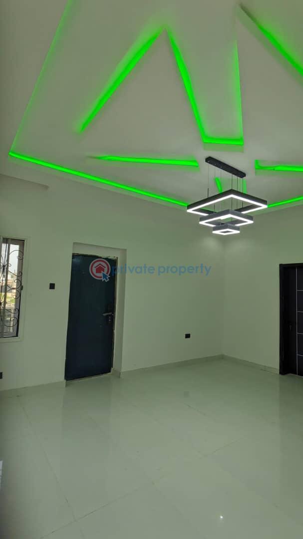 4 bedroom Detached Duplex For Sale Sunbeam Area New Bodija Ibadan Oyo - 5