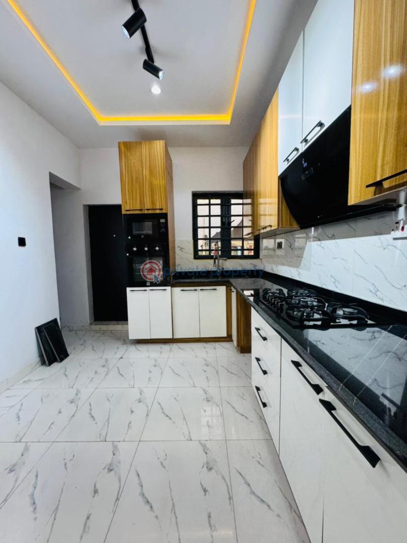 4 bedroom Detached Duplex For Sale Mowe Ogun area  - 3