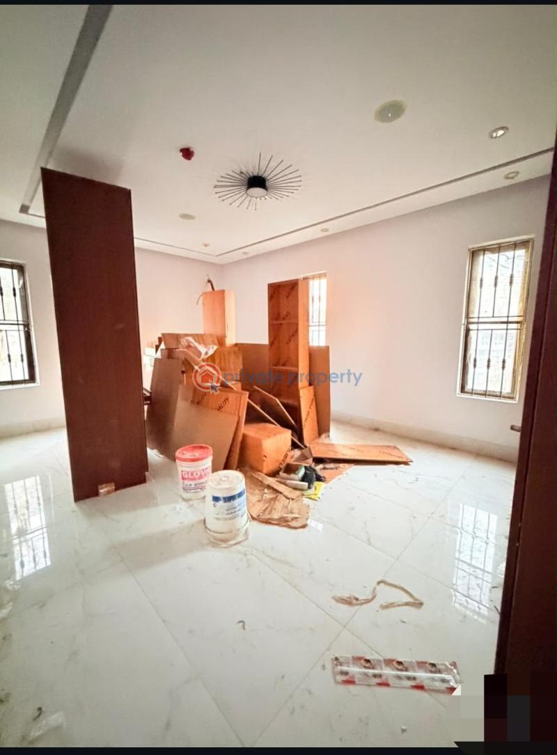 4 bedroom Detached Duplex For Sale Surulere Lagos - 2