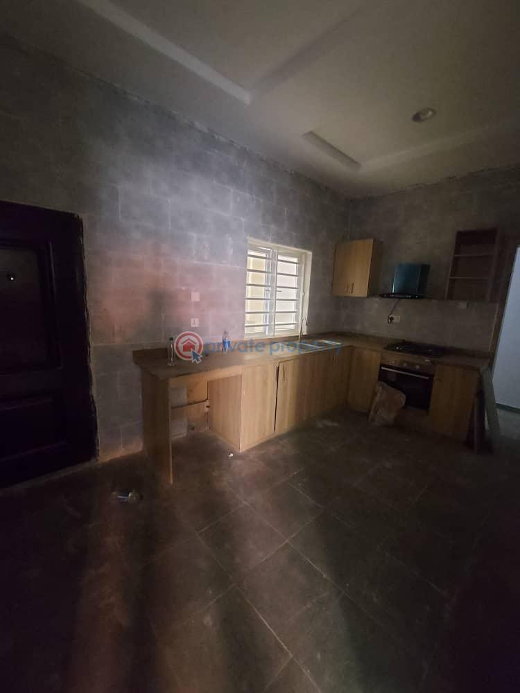 4 bedroom Detached Duplex For Sale Magodo GRA Phase 1 Ojodu Lagos - 3