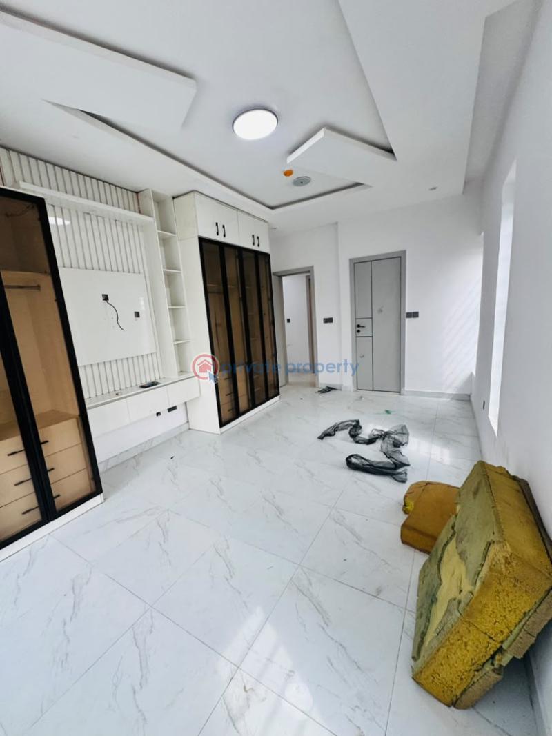 4 bedroom Detached Duplex For Sale Gbagada Central Gbagada Lagos - 10