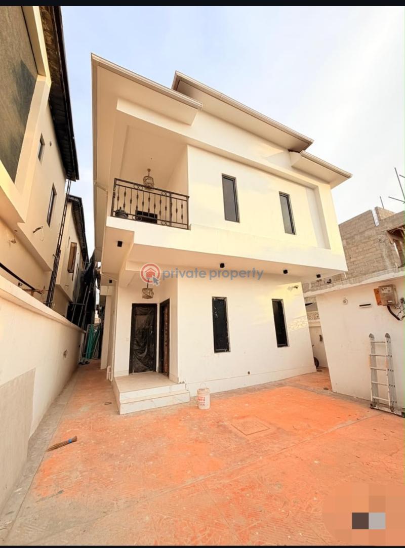 4 bedroom Detached Duplex For Sale Surulere Lagos - 1