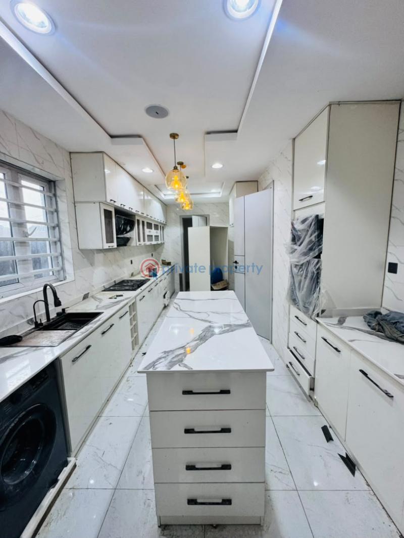 4 bedroom Detached Duplex For Sale Gbagada Central Gbagada Lagos - 3