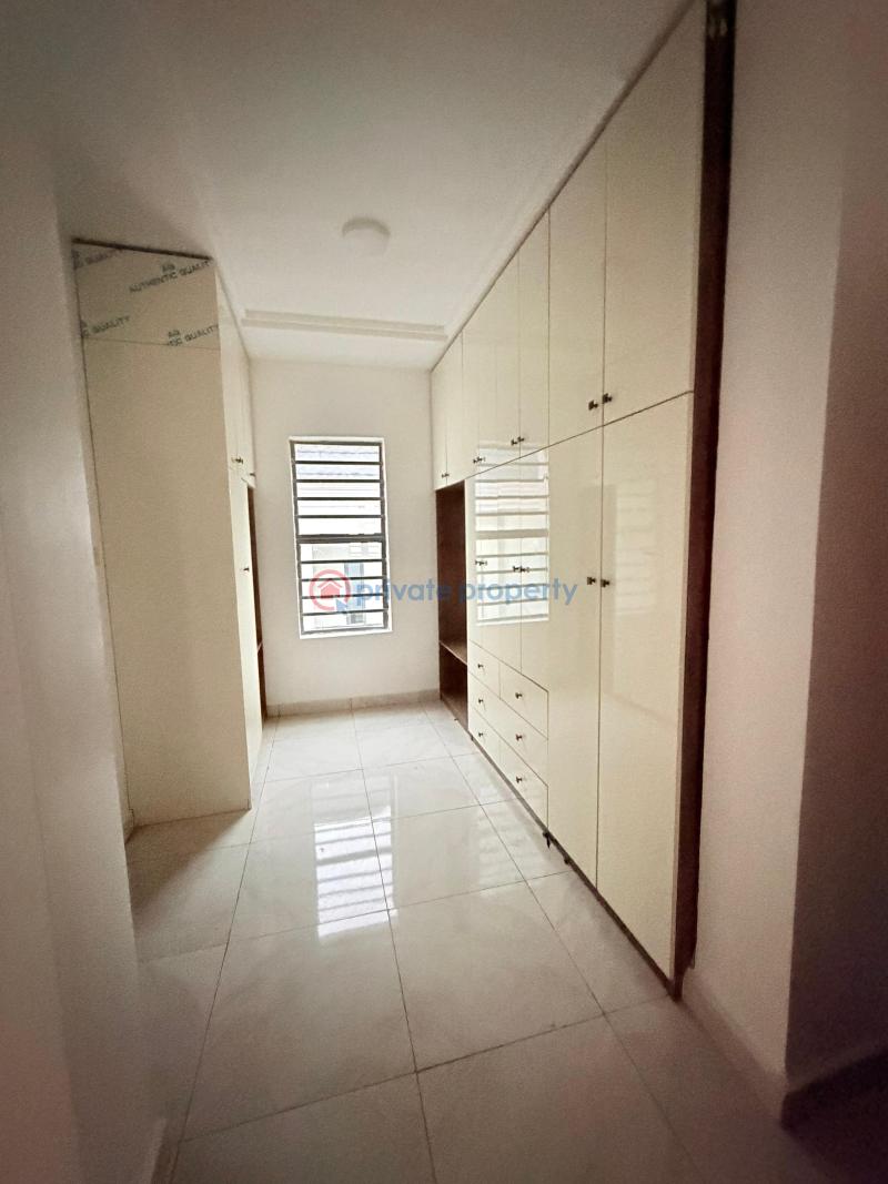 4 bedroom Detached Duplex For Sale Magodo GRA Phase 2 Kosofe/Ikosi Lagos - 1