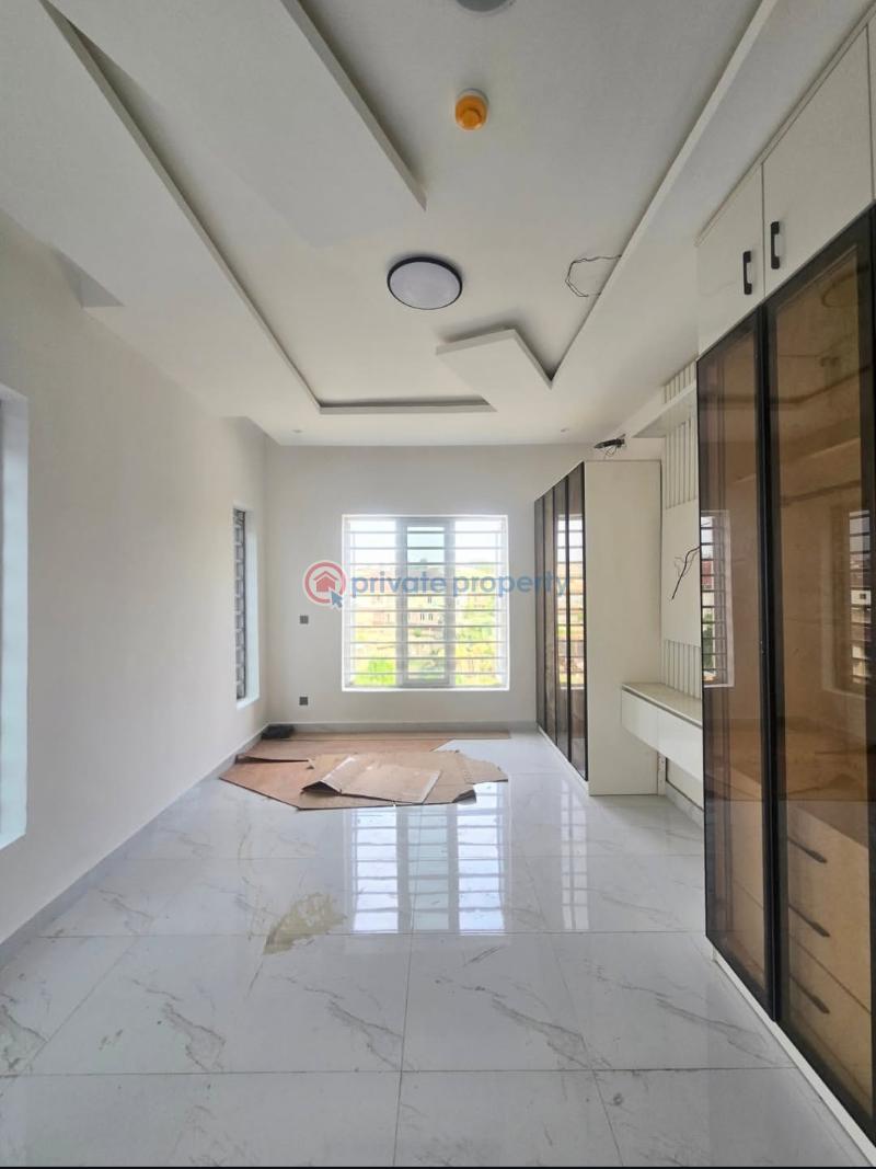 4 bedroom Detached Duplex For Sale Gbagada Lagos - 7