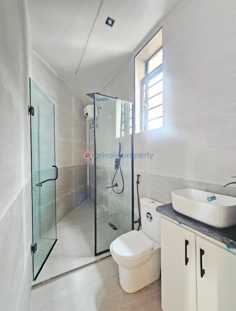 4 bedroom Detached Duplex For Sale Secure Estate At Ajah Lekki Ajah Lagos - 9