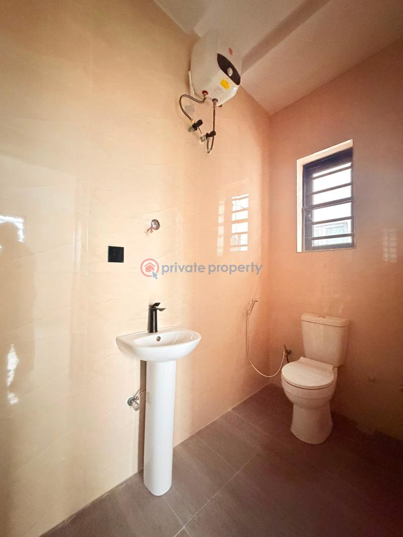 4 bedroom Detached Duplex For Sale Oko Oba Agege Lagos - 4
