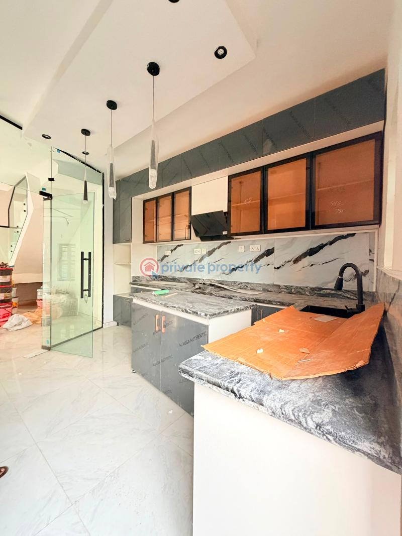 4 bedroom Detached Duplex For Sale Maryland Lagos - 14