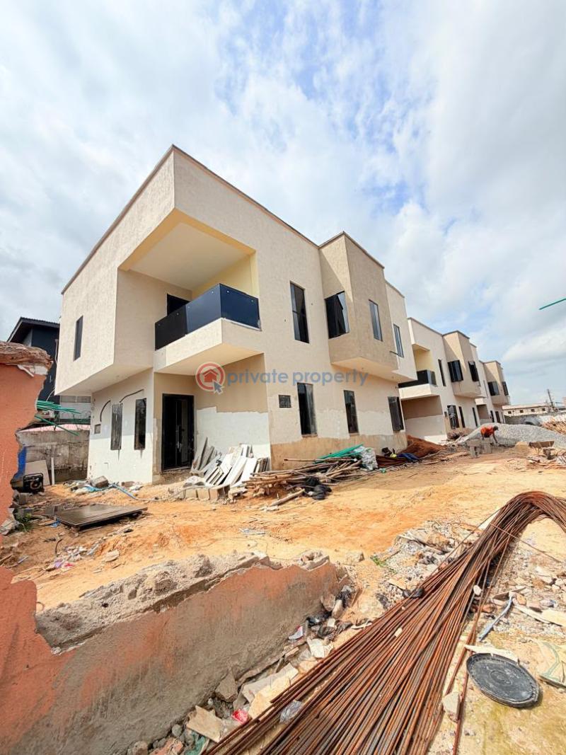 4 bedroom Detached Duplex For Sale Gbagada Lagos - 2