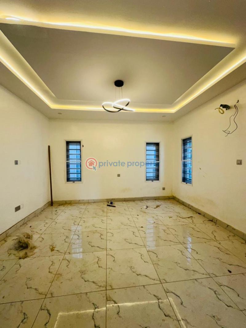 4 bedroom Detached Duplex For Sale Omole Phase 2 Ojodu Lagos - 3