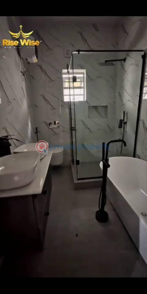 4 bedroom Detached Duplex For Sale Phase 1 Magodo Kosofe/Ikosi Lagos - 5