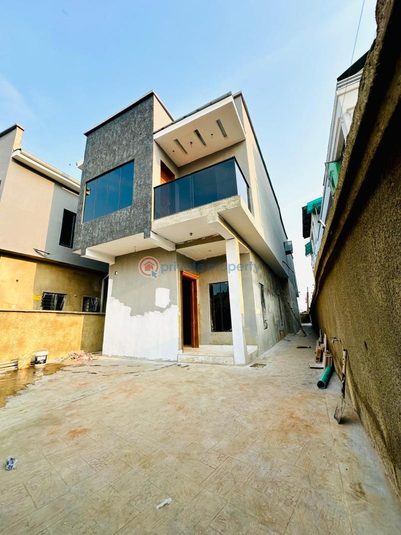 4 bedroom Detached Duplex For Sale Omole Phase 1 Ojodu Lagos - 0