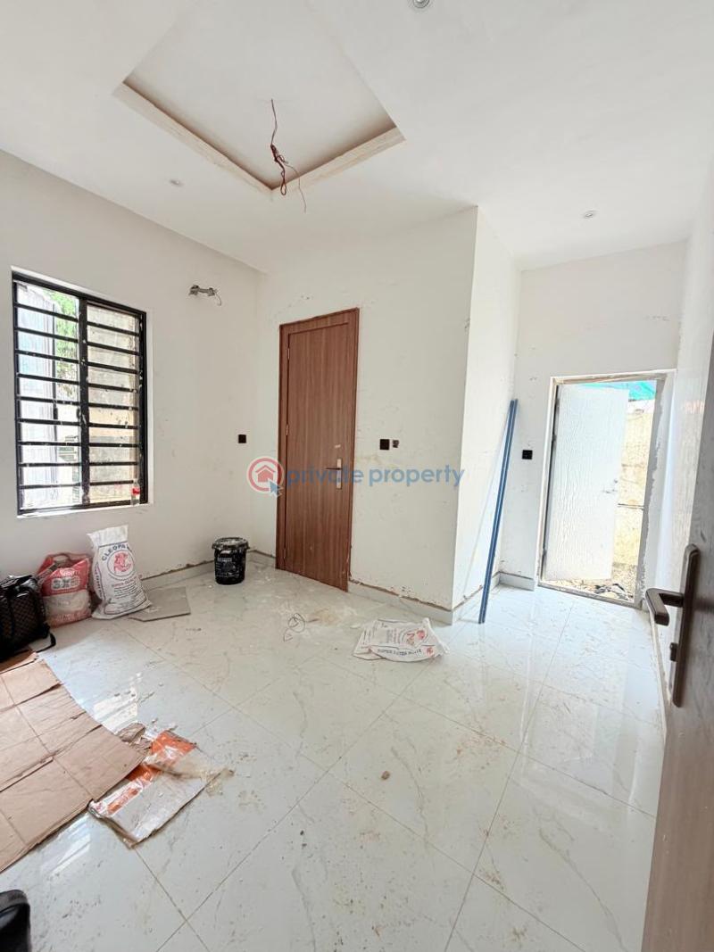 4 bedroom Detached Duplex For Sale Gbagada Lagos - 6