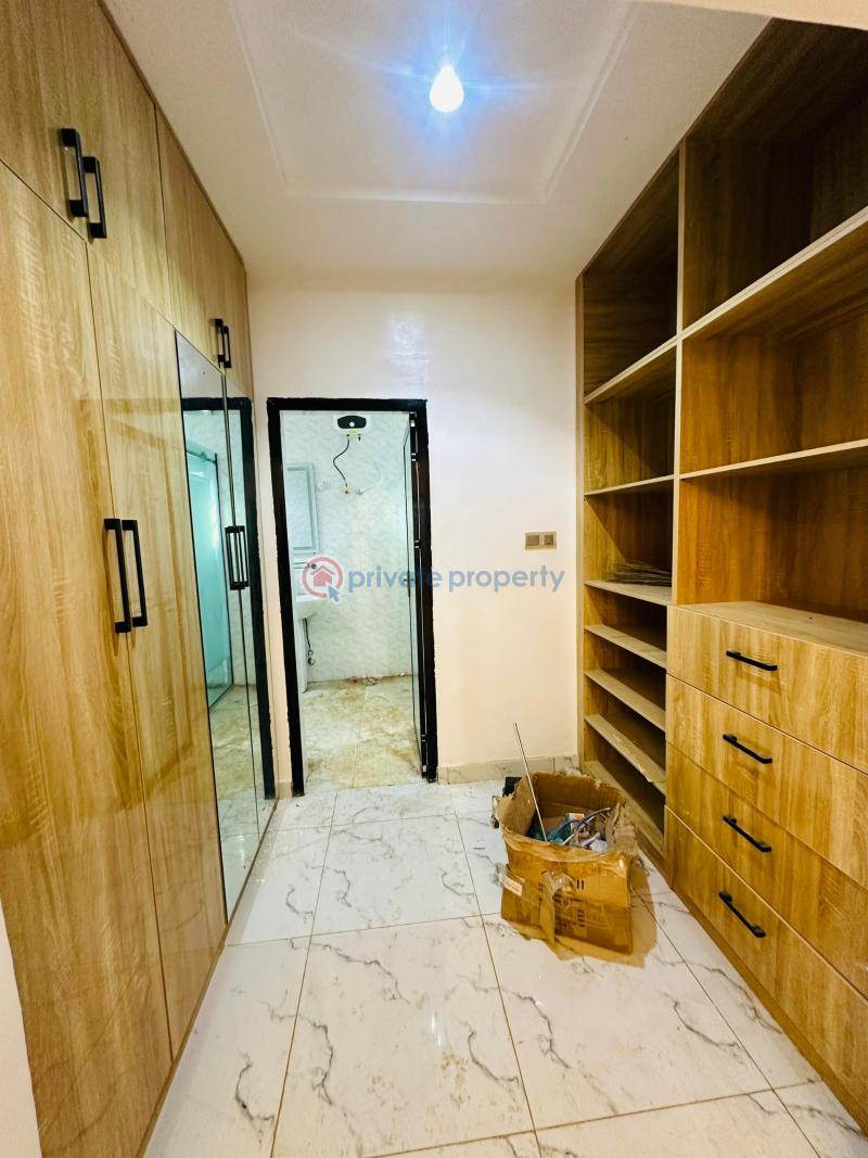 4 bedroom House For Sale Omole Phase 2 Ojodu Lagos - 7