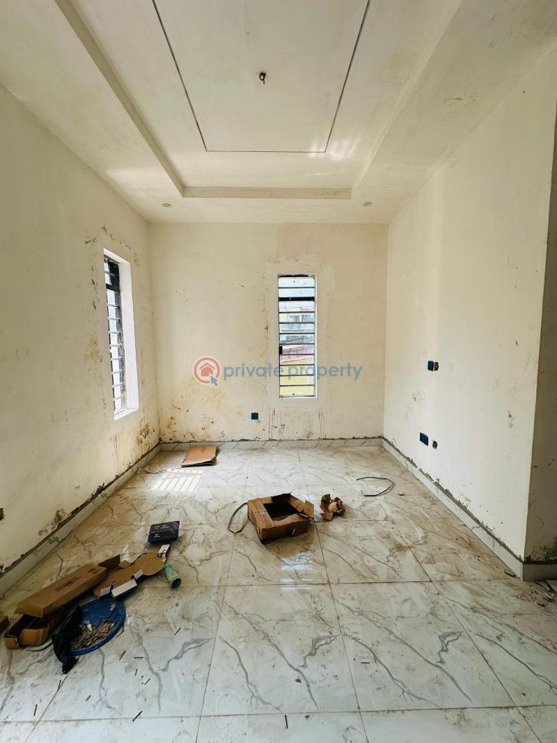 4 bedroom House For Sale Magodo Kosofe/Ikosi Lagos - 3