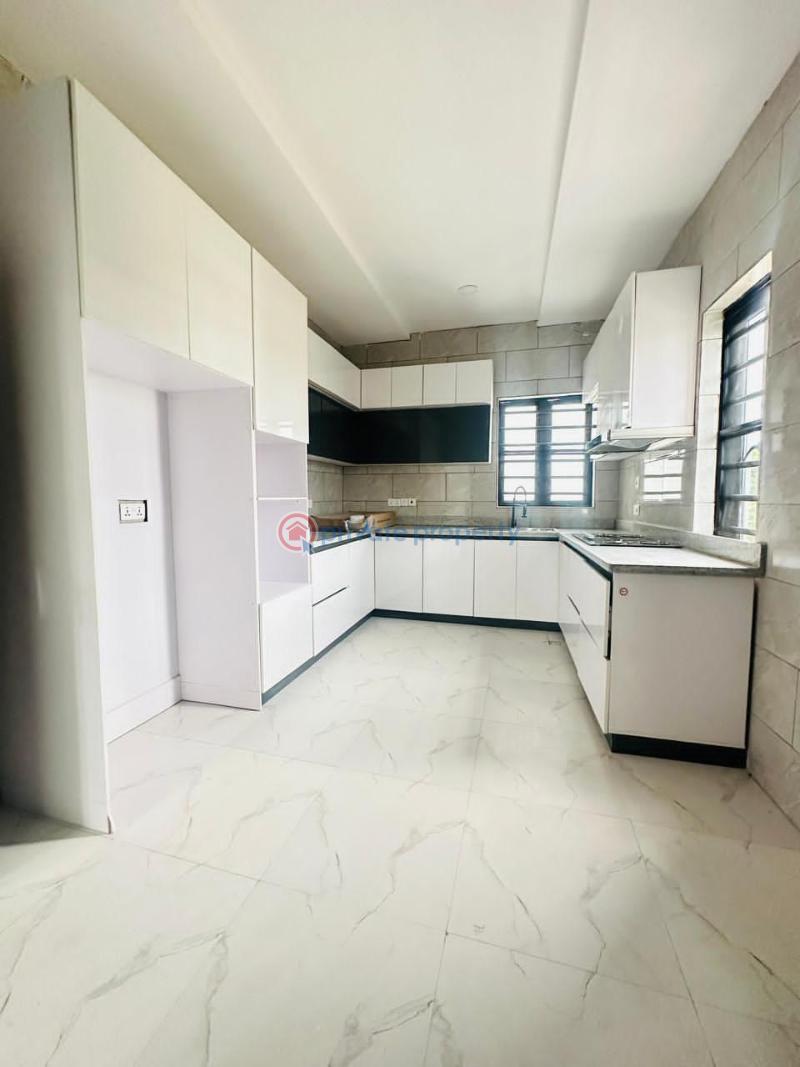 4 bedroom Detached Duplex For Sale Magodo Kosofe/Ikosi Lagos - 5