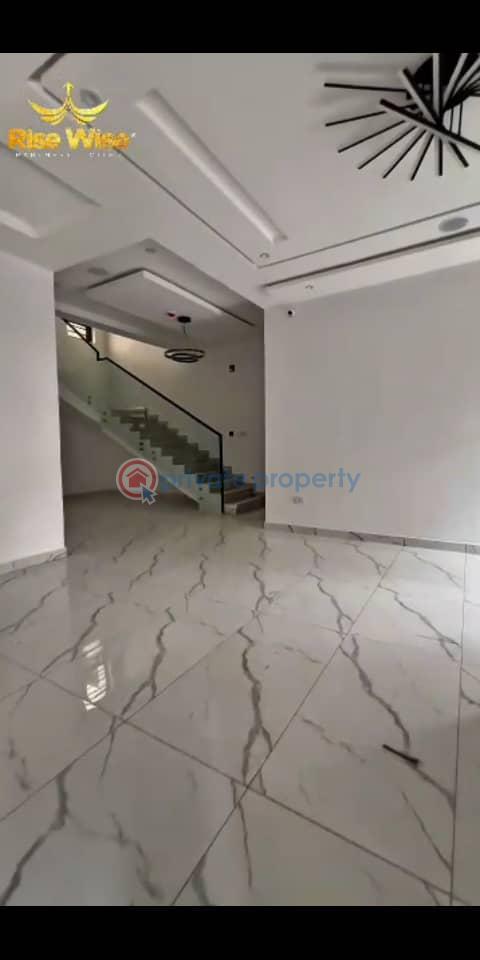 4 bedroom Detached Duplex For Sale Phase 1 Magodo Kosofe/Ikosi Lagos - 1