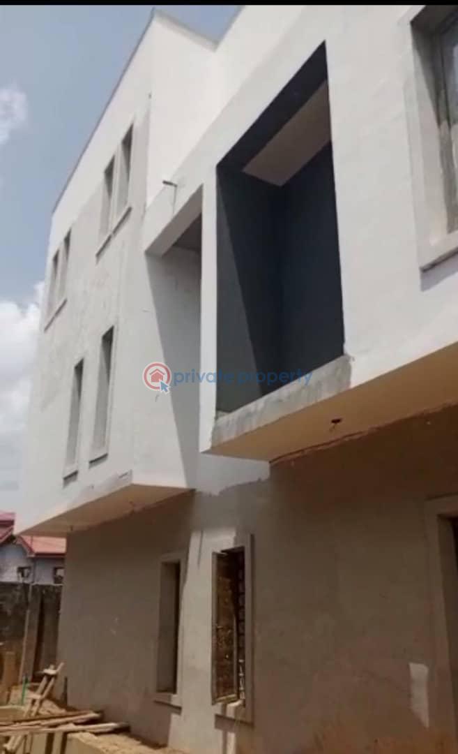 4 bedroom Detached Duplex For Sale Medina Estate, Gbagada Lagos
