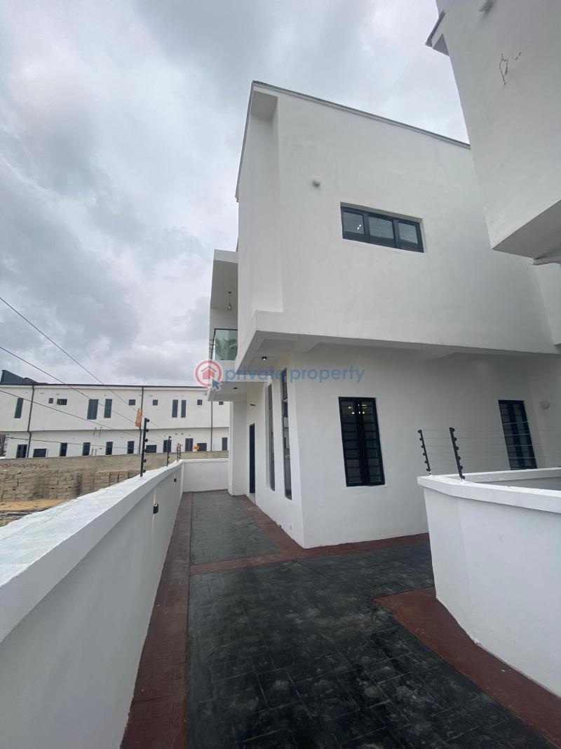 4 bedroom Detached Duplex For Sale Abraham Adesanya Lekki Scheme 2 Ajah Lagos - 0