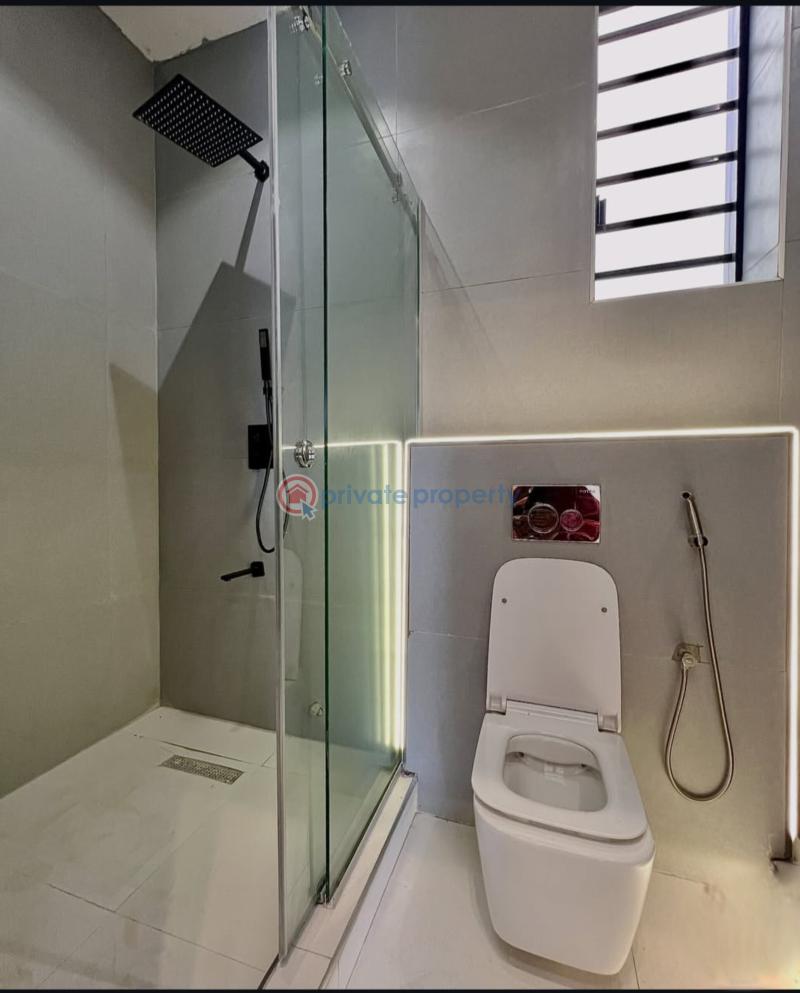 4 bedroom Detached Duplex For Sale Ikota Lekki Lagos - 3