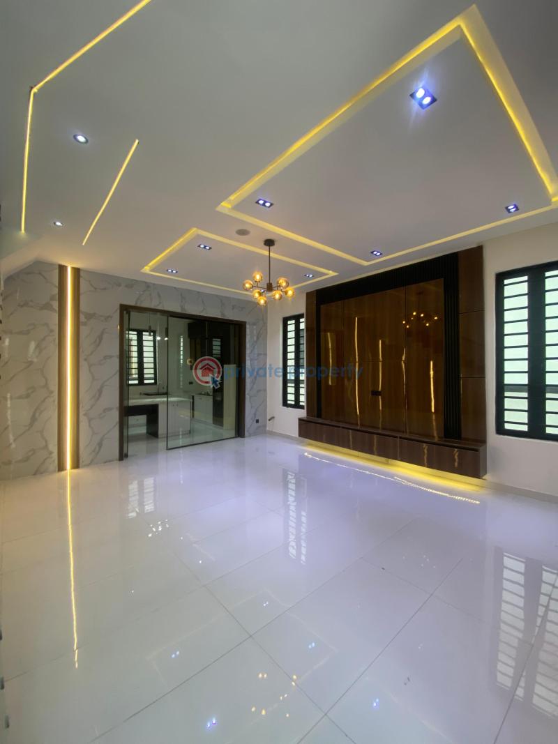 Newly built 4 bedroom house - 4 4 bedroom House For Sale Ikota Lekki Lagos - 4