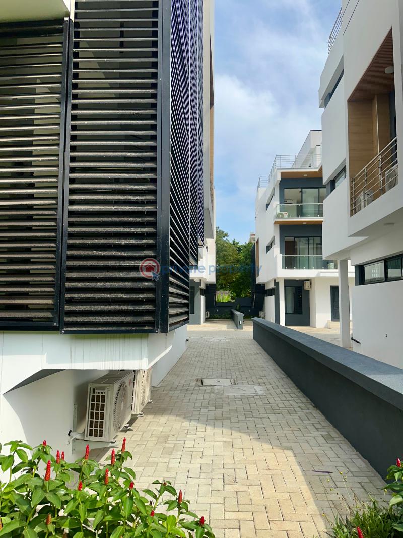 4 bedroom Semi detached Duplex For Rent Oba Adeyinka Oyekan Old Ikoyi Lagos - 3