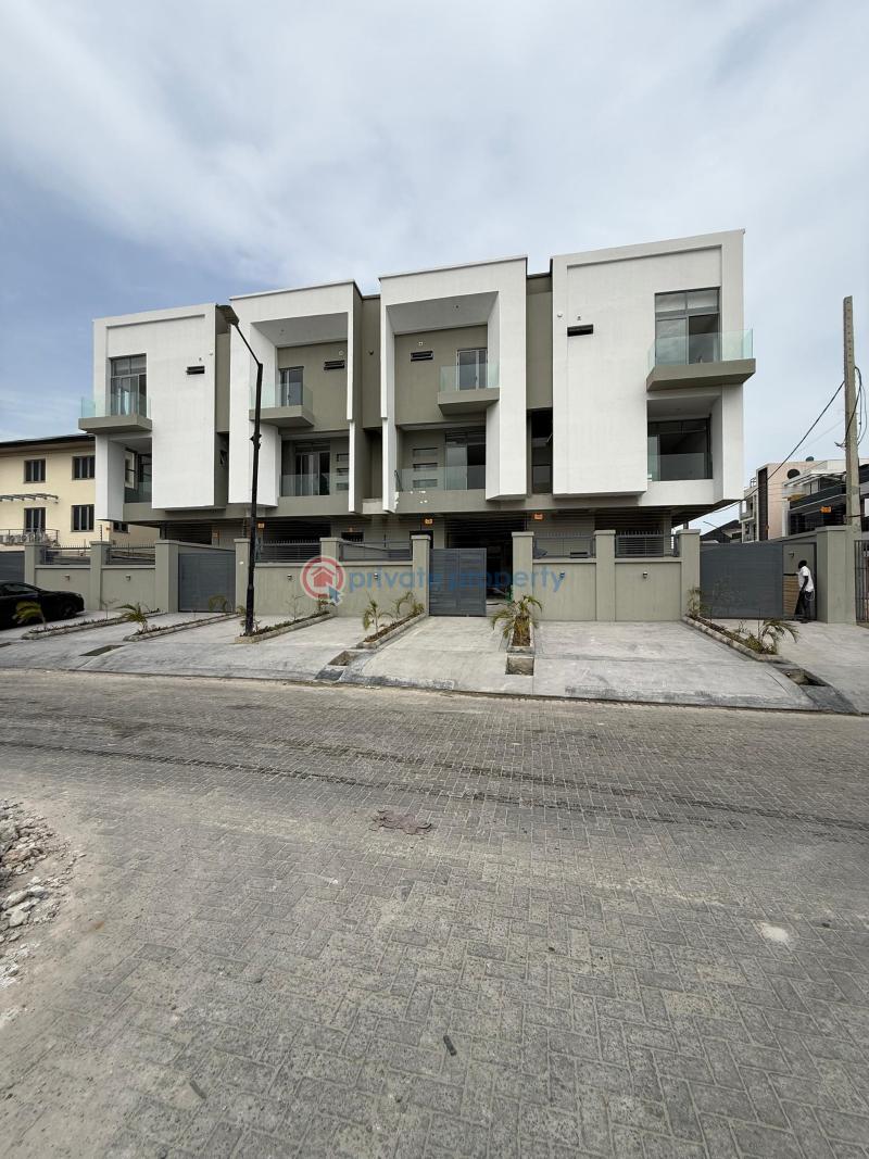 4 bedroom House For Sale Lekki Phase 1 Lagos