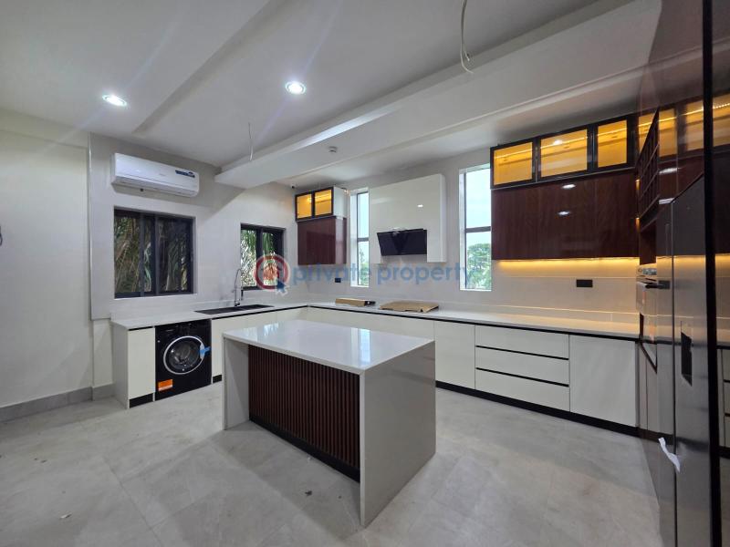 Newly built 4 bedroom maisonette with 1 room bq. - 3 4 bedroom Maisonette For Rent Old Ikoyi Lagos - 3