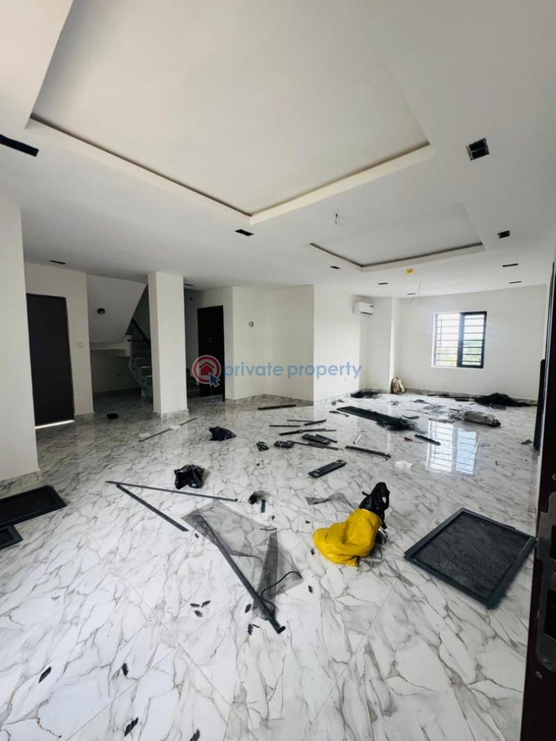 4 bedroom Block Of Flats For Sale Opebi Ikeja Lagos - 4