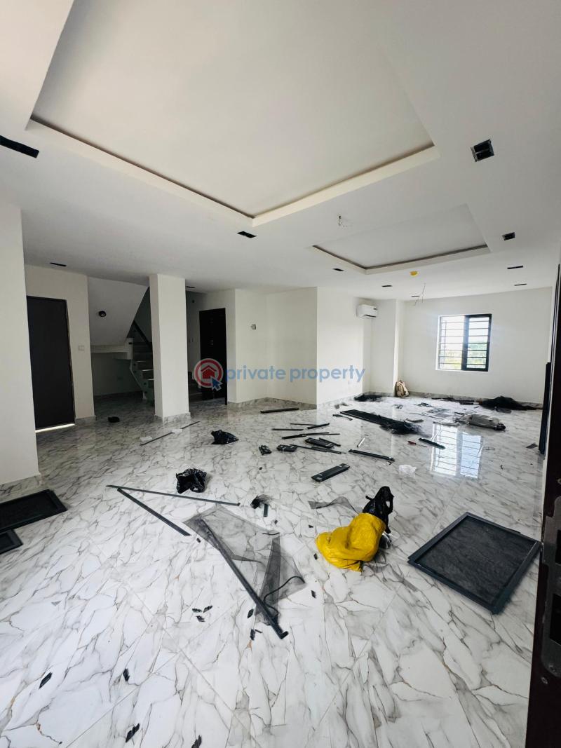 4 bedroom Maisonette For Sale Opebi Ikeja Lagos - 6