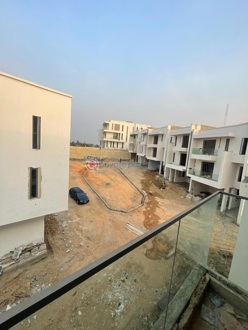 4 bedroom Block Of Flats For Sale Ibara Housing Estate. Oke Mosan Abeokuta Ogun - 1